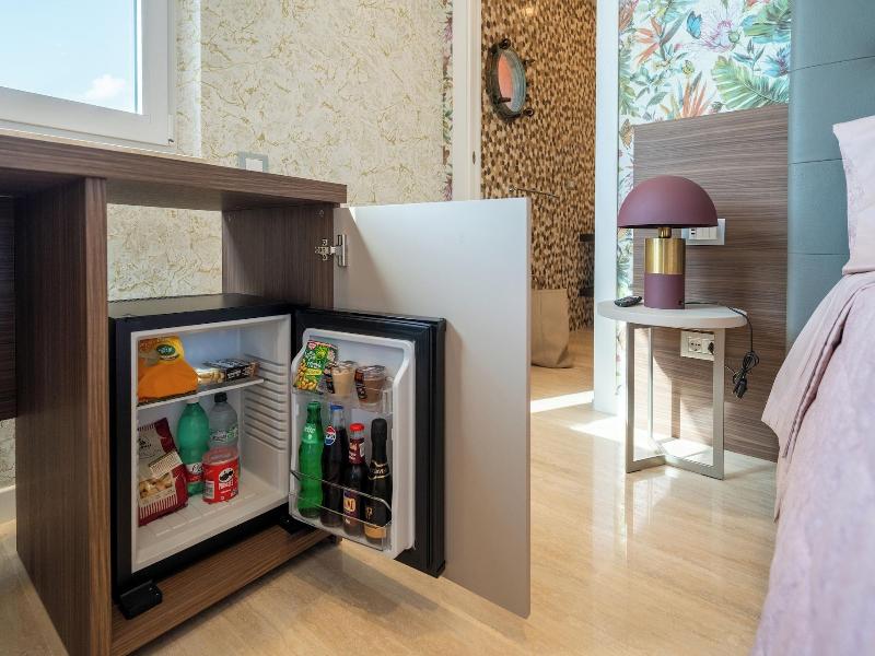 Villa Giada Luxury Boutique Hotel image