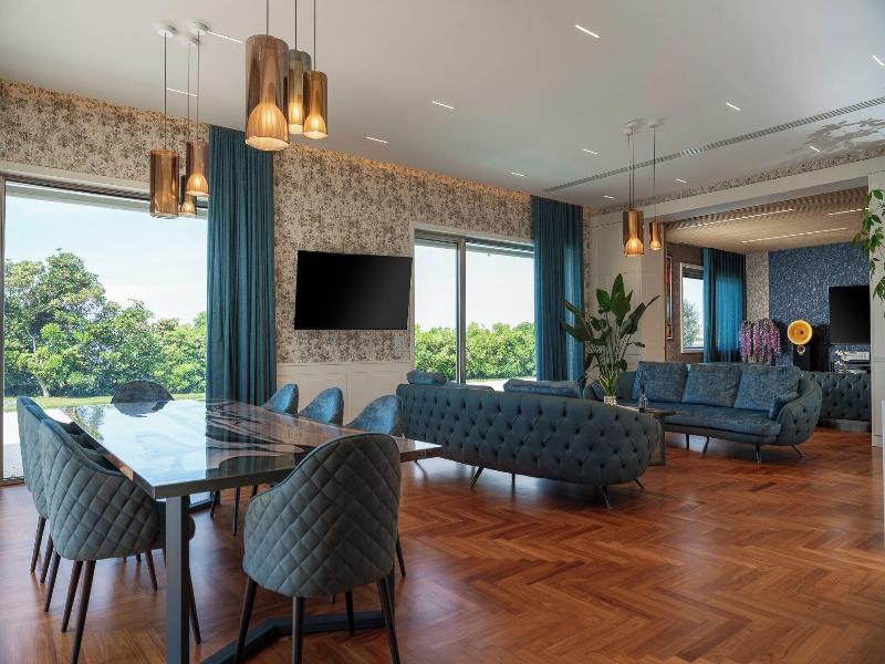 Villa Giada Luxury Boutique Hotel image