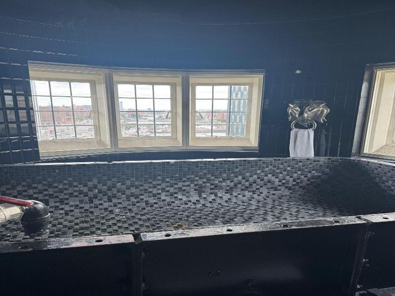 White Star Line Hotel image