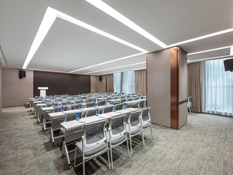 Wyndham Garden Urumqi Innovation Square image