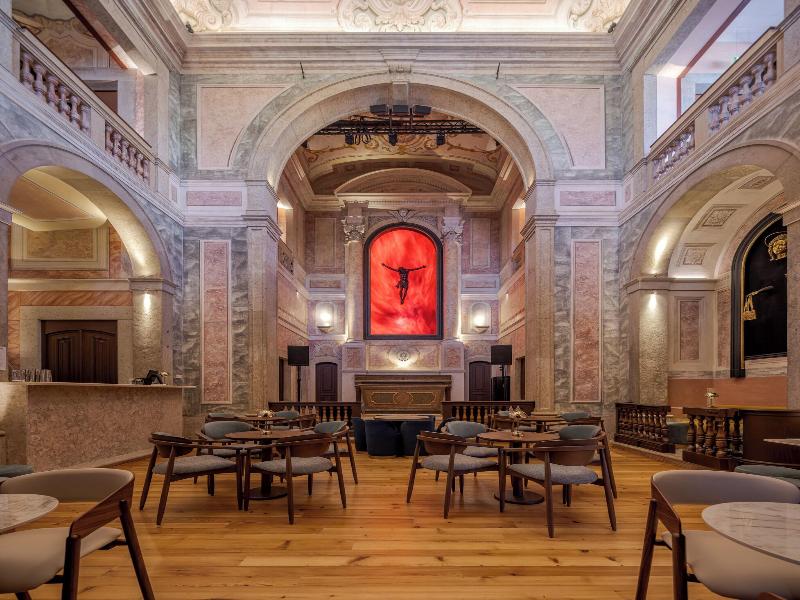 Macam Hotel image