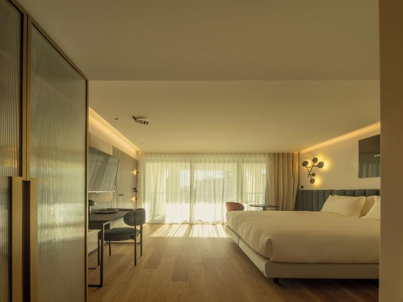 Macam Hotel image