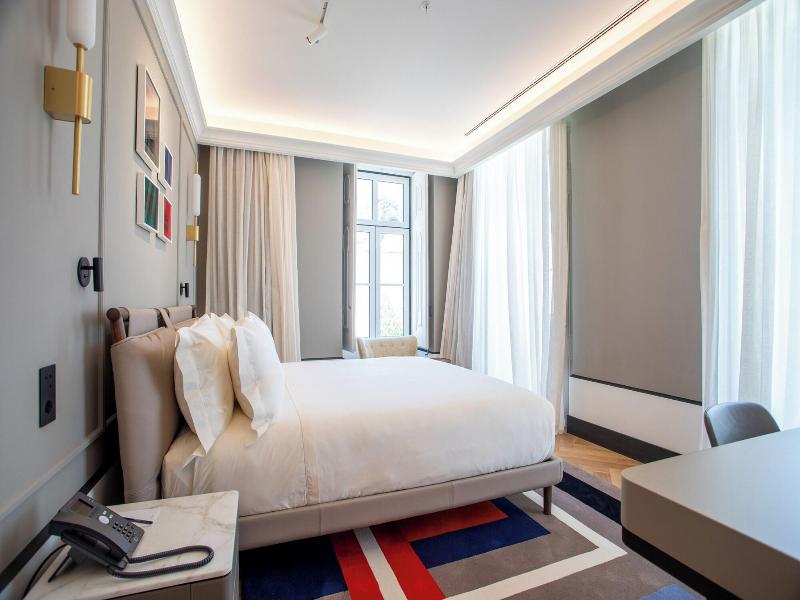 Macam Hotel image
