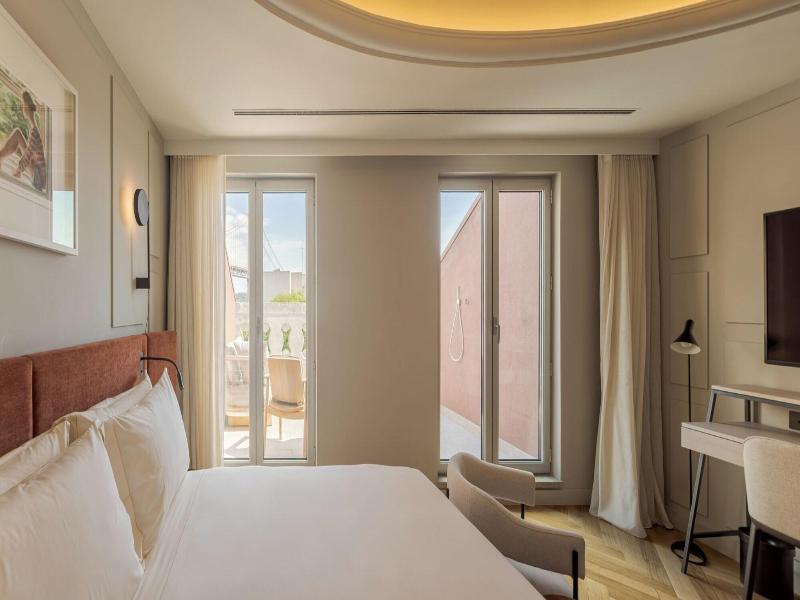 Macam Hotel image