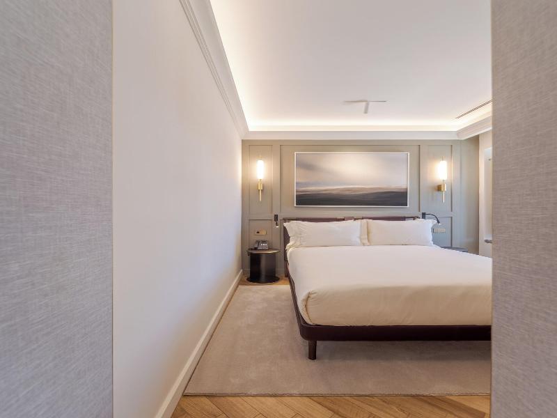 Macam Hotel image
