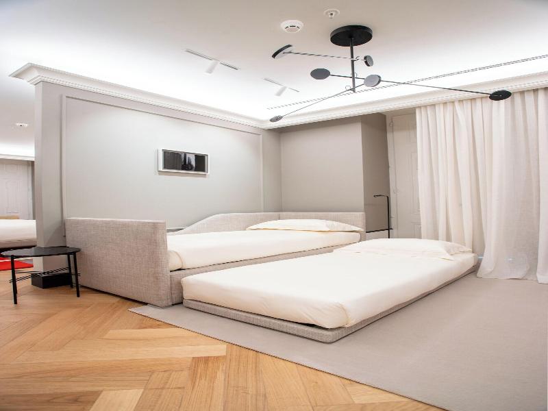 Macam Hotel image