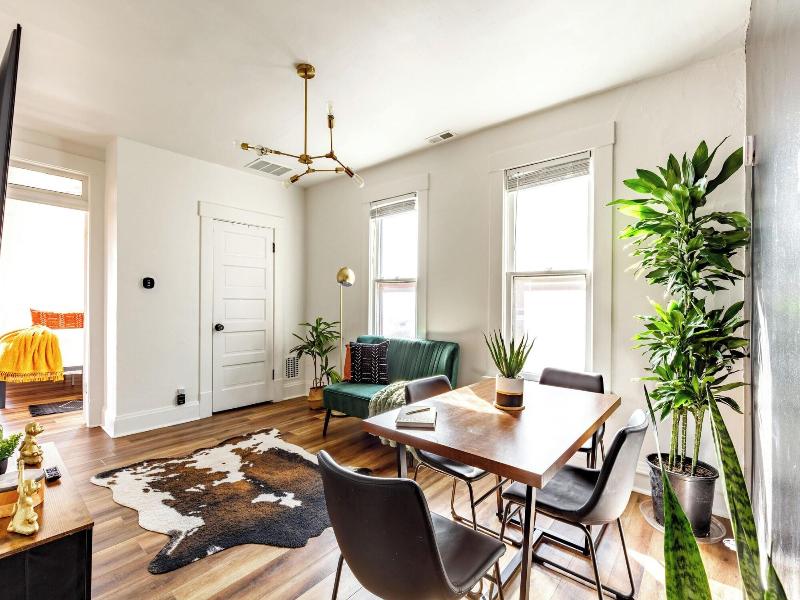 Jungle House Historic Lofts Â€“ German Village image