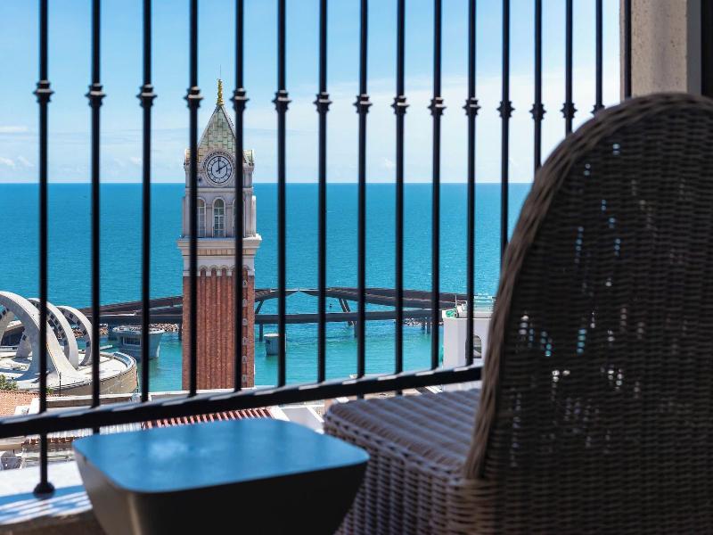 Capella Apartment Fireworks & Ocean View image