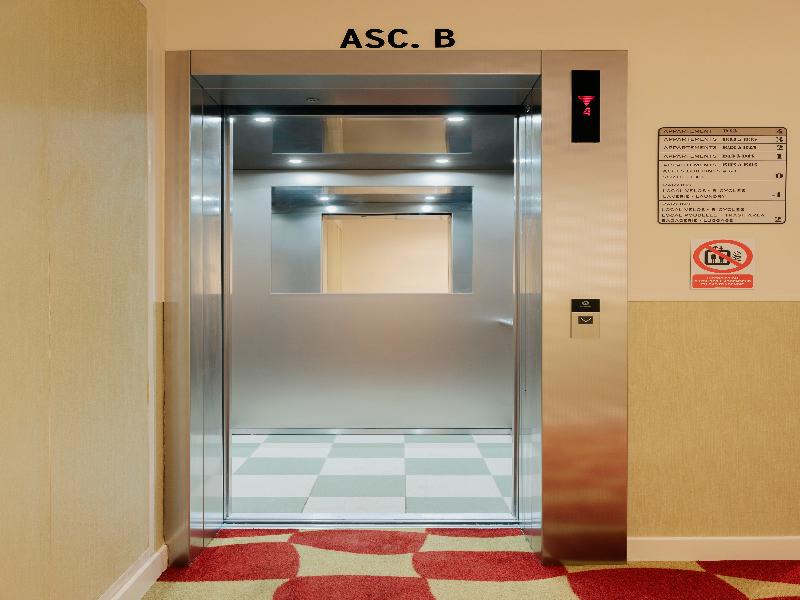 Edgar Suites Levallois - Anatole France image
