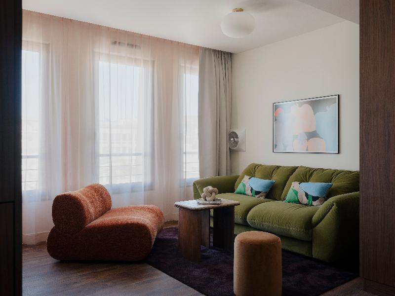 Edgar Suites Levallois - Anatole France image