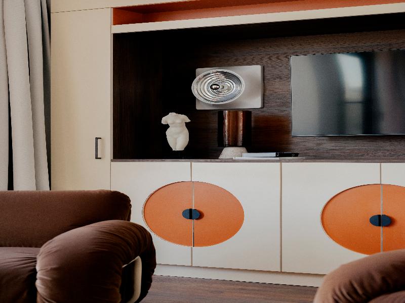 Edgar Suites Levallois - Anatole France image