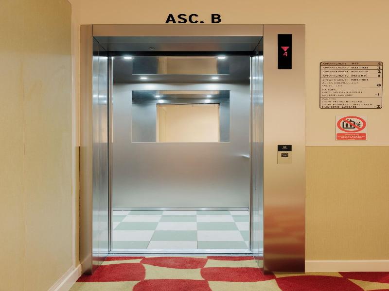 Edgar Suites Levallois - Anatole France image