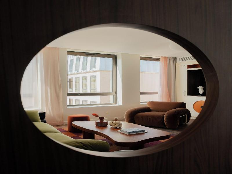 Edgar Suites Levallois - Anatole France image