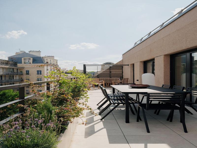 Edgar Suites Levallois - Anatole France image