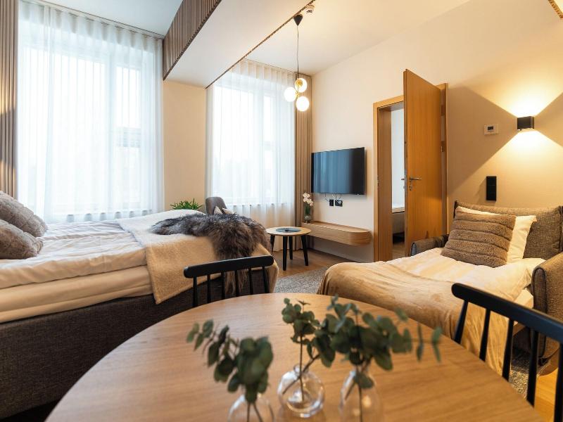 Postmaster Hotel image