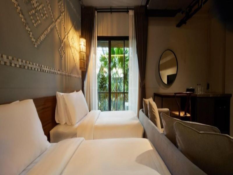 515 Victory Hotel image