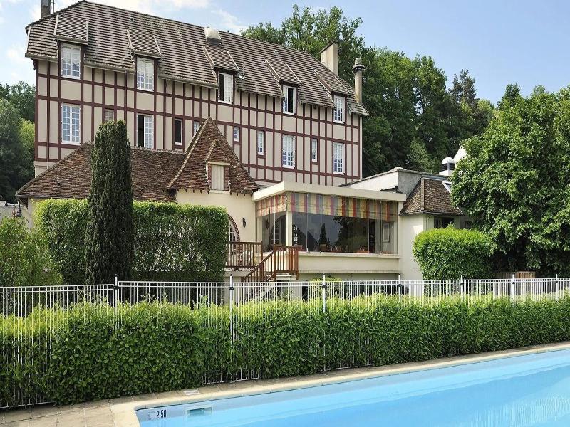 Domaine Des Chateaux 2