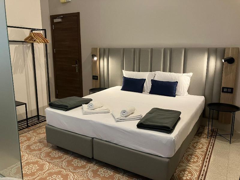 Mulberry Suites image