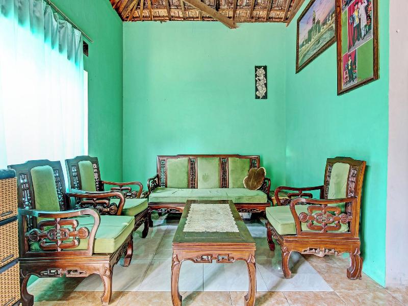 Hotel O Wisma Bani Pandi Syariah