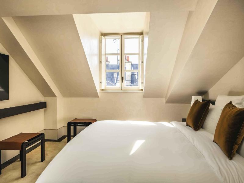 Mondovi Luxury Suites image