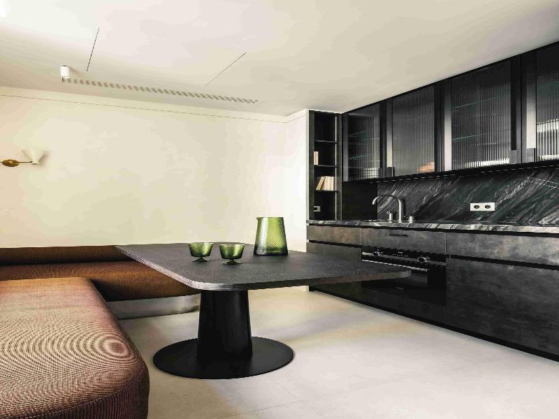 Mondovi Luxury Suites image
