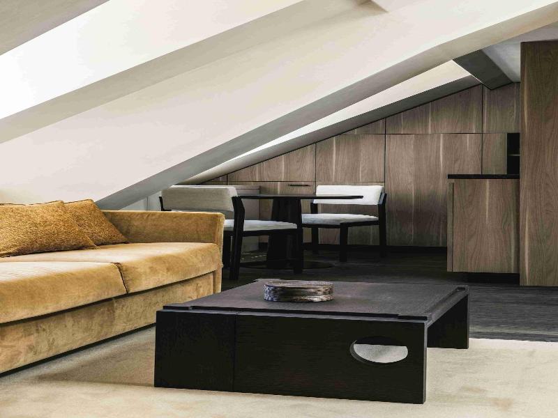 Mondovi Luxury Suites image