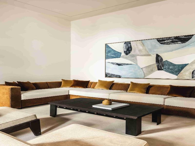 Mondovi Luxury Suites image