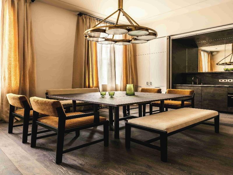 Mondovi Luxury Suites image