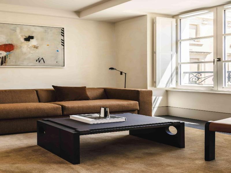 Mondovi Luxury Suites image
