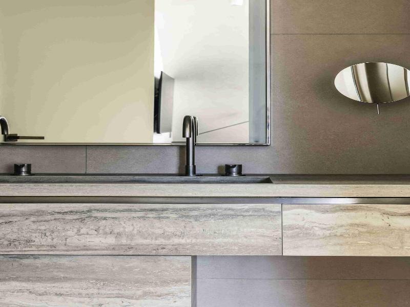 Mondovi Luxury Suites image