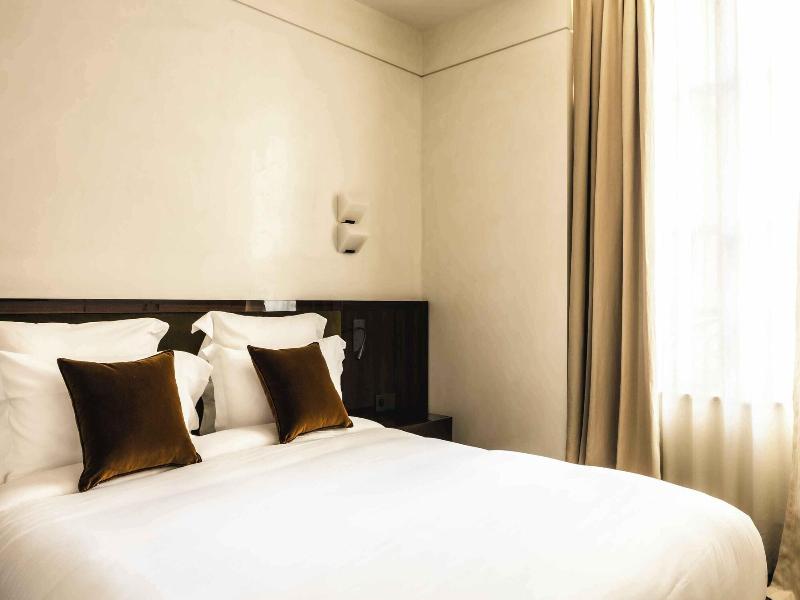 Mondovi Luxury Suites image