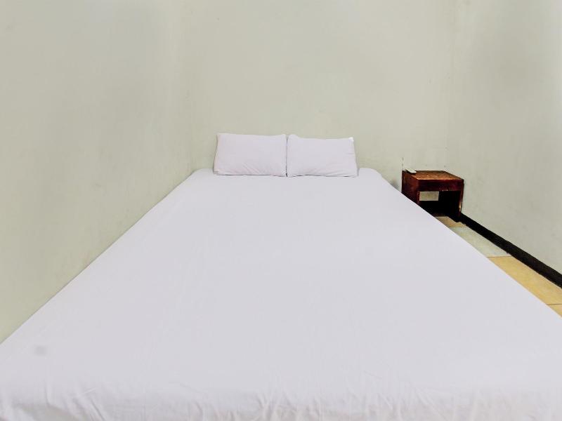 Hotel O Motel Langko image