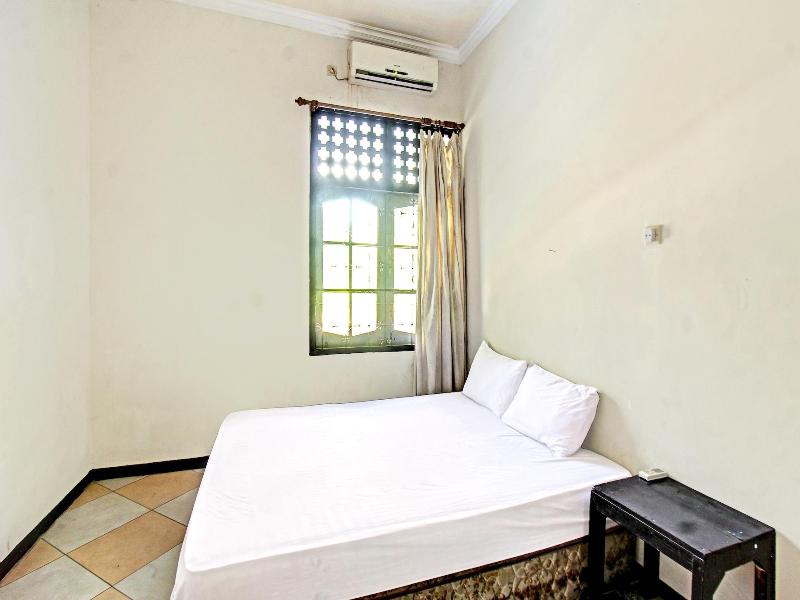 Hotel O Motel Langko image