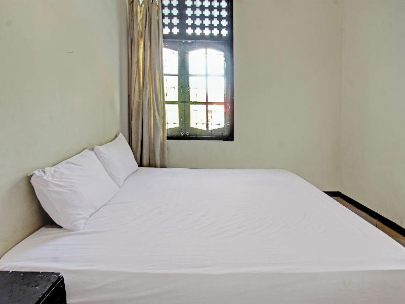 Hotel O Motel Langko image