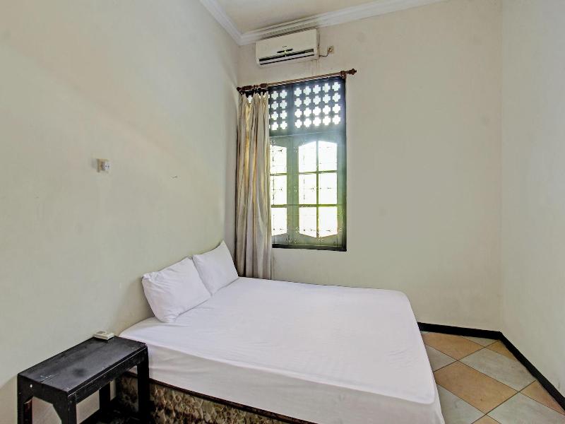 Hotel O Motel Langko image