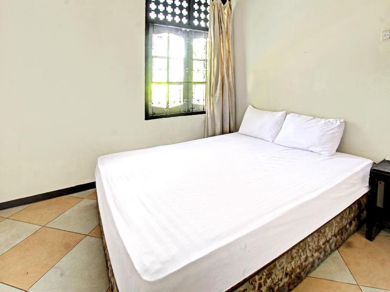 Hotel O Motel Langko image