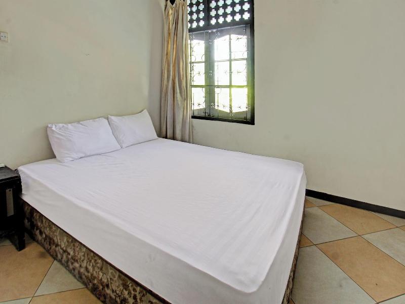 Hotel O Motel Langko image