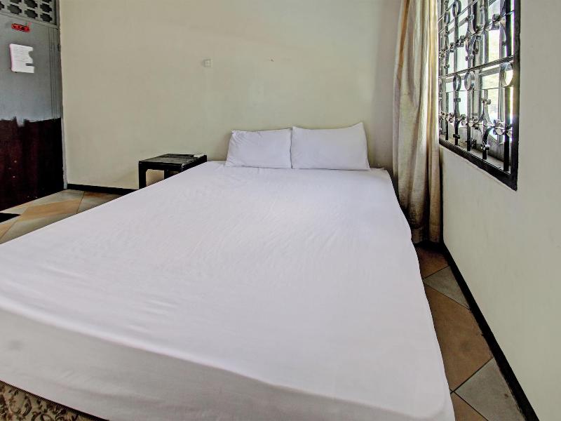Hotel O Motel Langko image