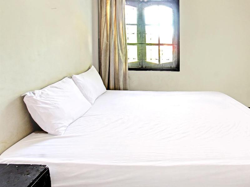 Hotel O Motel Langko image