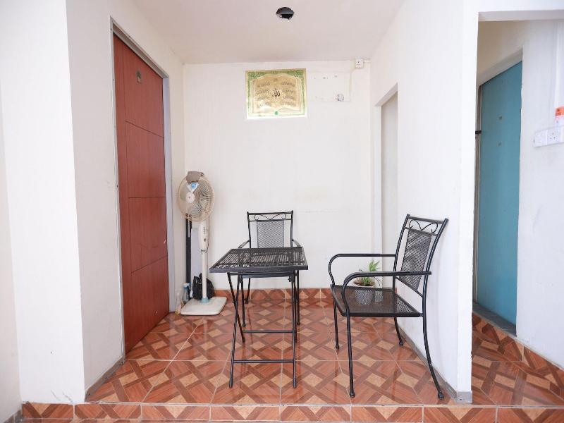 Hotel O Sir Homestay image