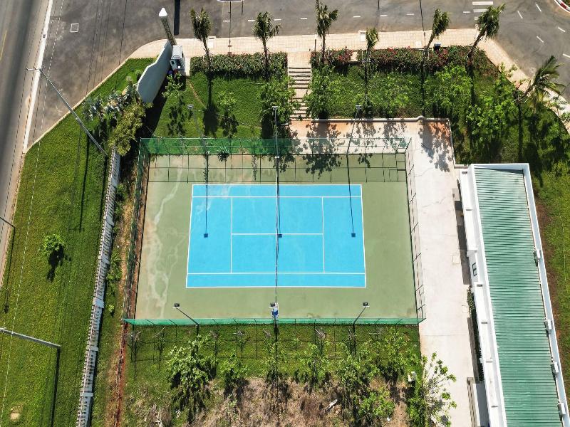 Emerald Ho Tram Resort image