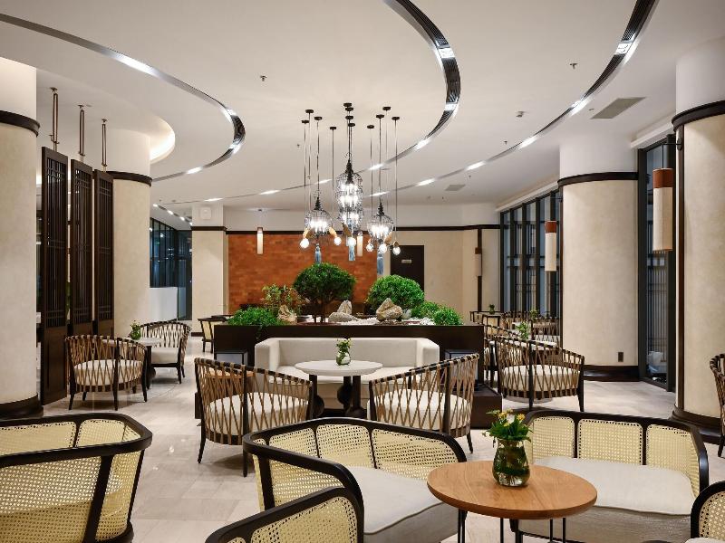 Emerald Ho Tram Resort image