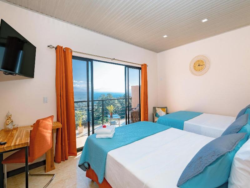 Mountain Top Park Hotel image