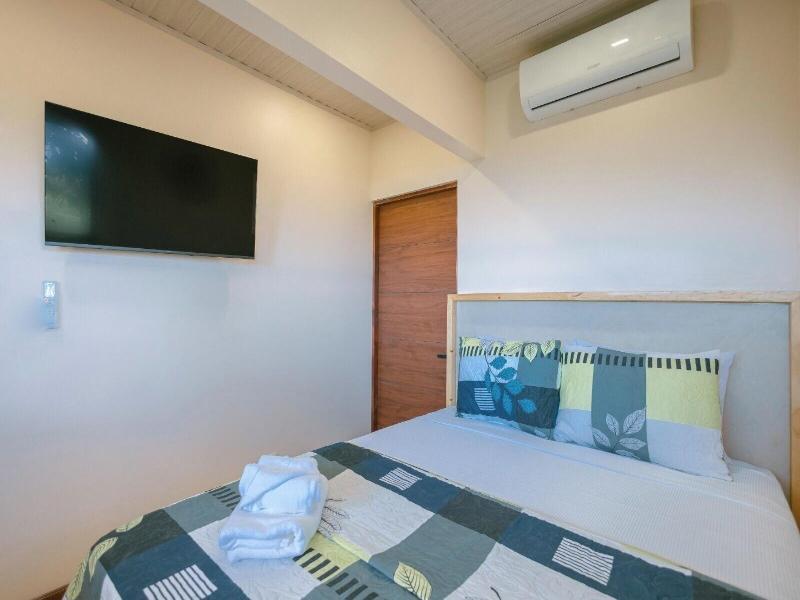 Mountain Top Park Hotel image