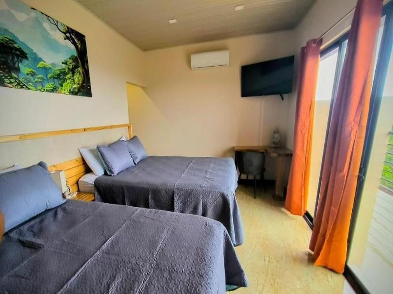 Mountain Top Park Hotel image