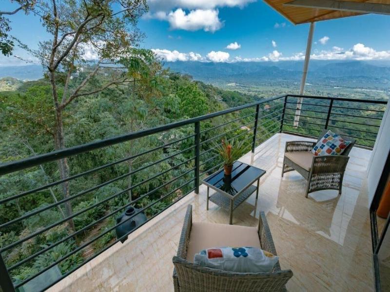 Mountain Top Park Hotel image