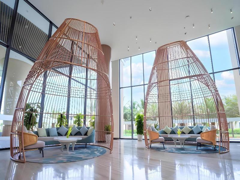 Seascape Villas In Long Beach Cam Ranh image