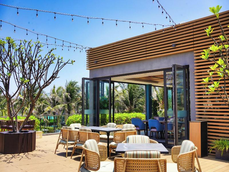 Seascape Villas In Long Beach Cam Ranh image