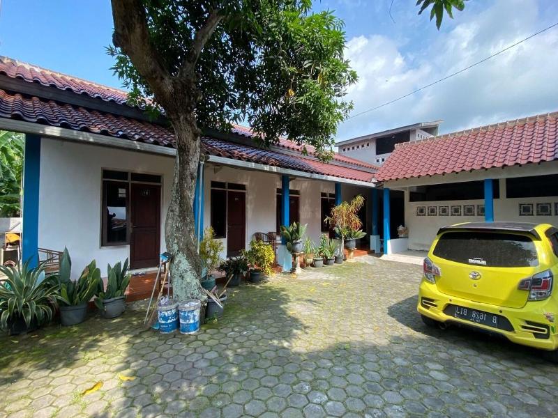 Hotel O Lies Kostel Syariah image