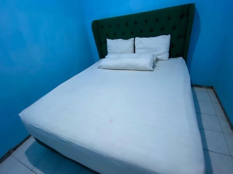 Hotel O Lies Kostel Syariah image